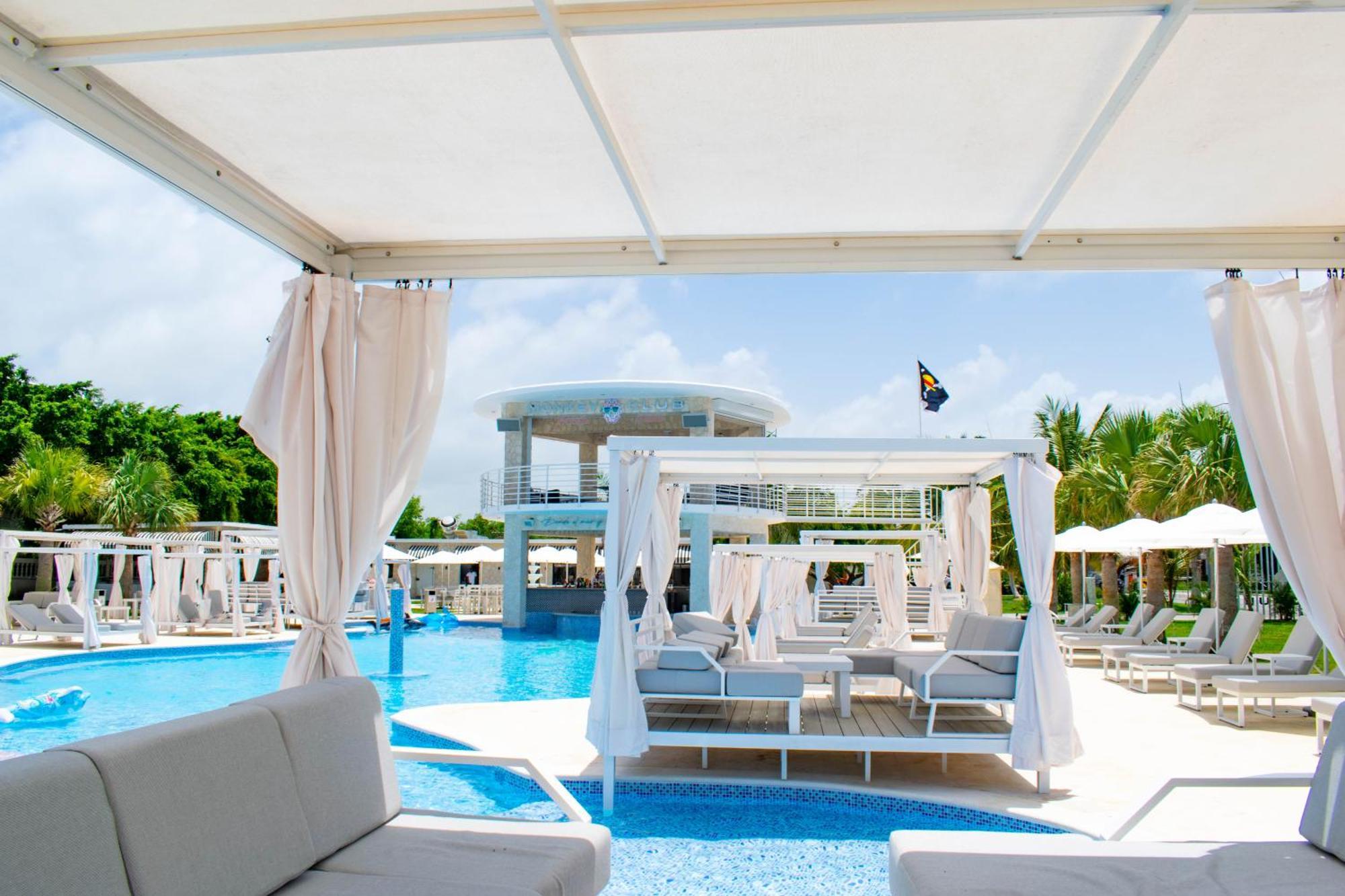 Playa Palmera Beach Resort Punta Cana Exterior photo